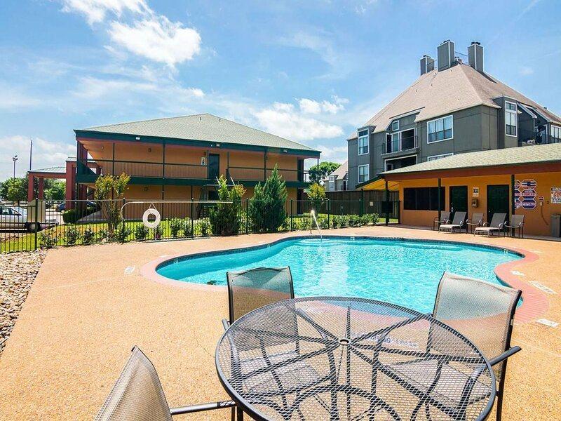 Quality Inn & Suites Garland - East Dallas Εξωτερικό φωτογραφία