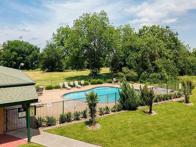 Quality Inn & Suites Garland - East Dallas Εξωτερικό φωτογραφία