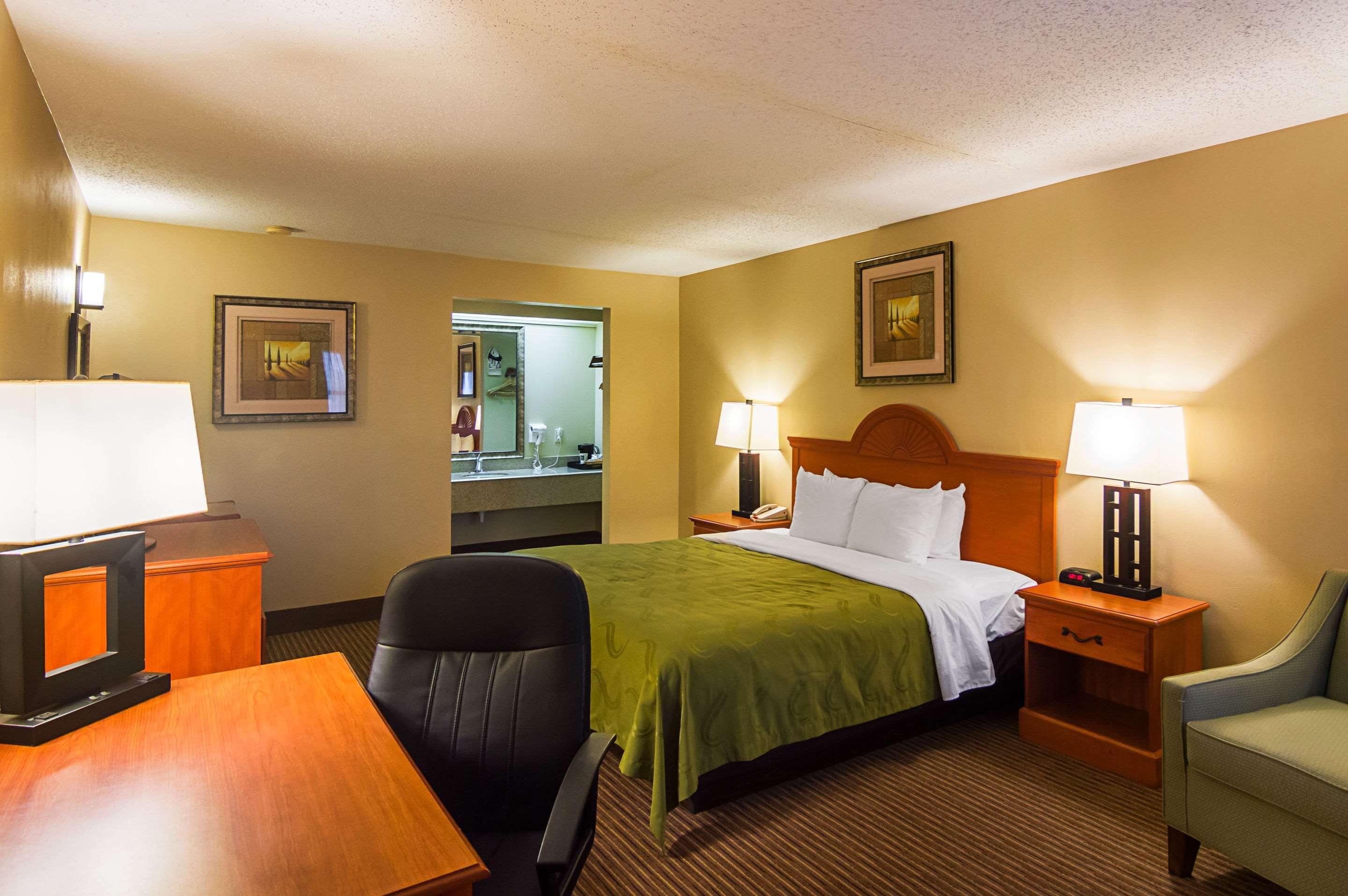 Quality Inn & Suites Garland - East Dallas Εξωτερικό φωτογραφία