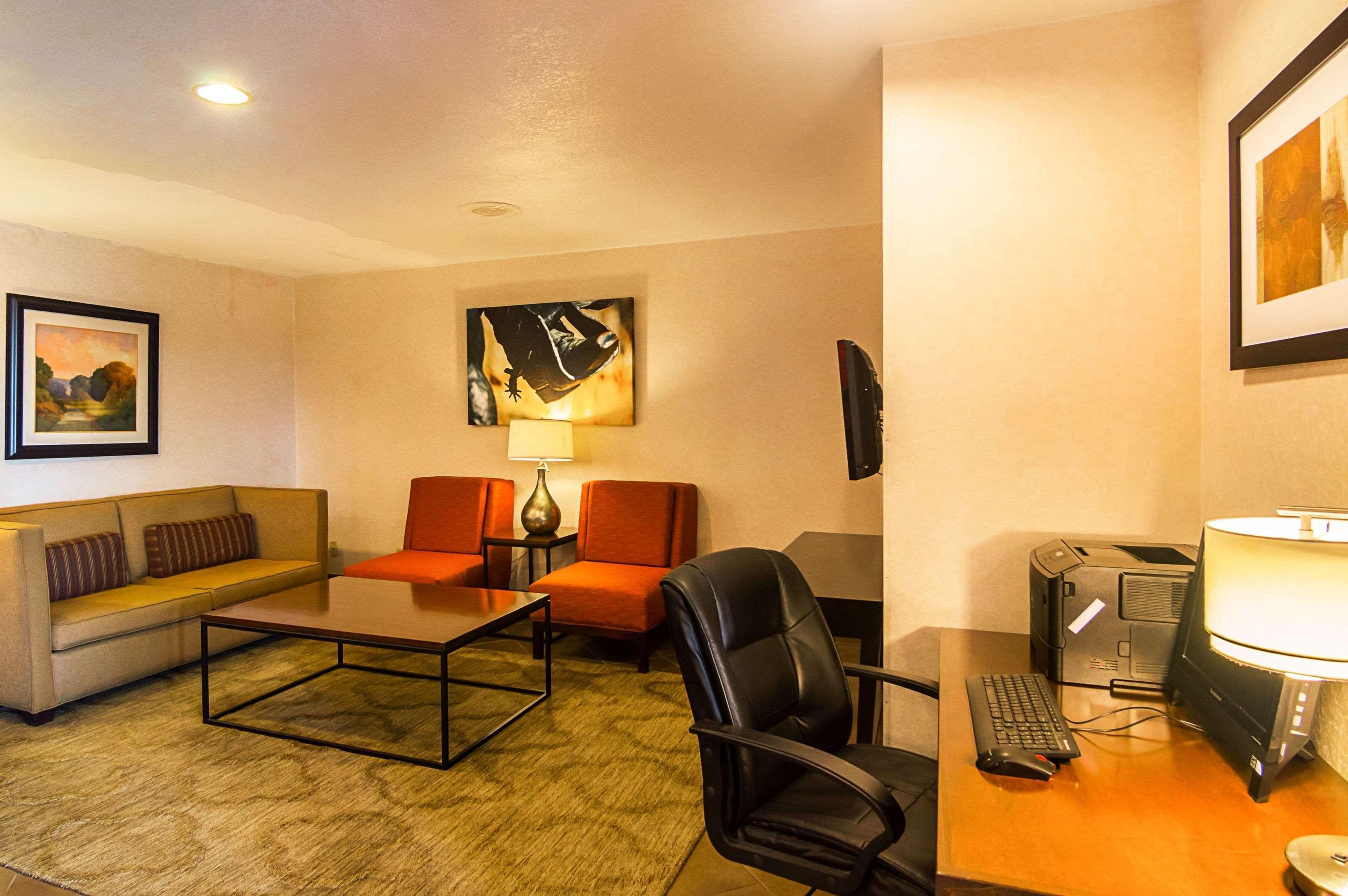 Quality Inn & Suites Garland - East Dallas Εξωτερικό φωτογραφία