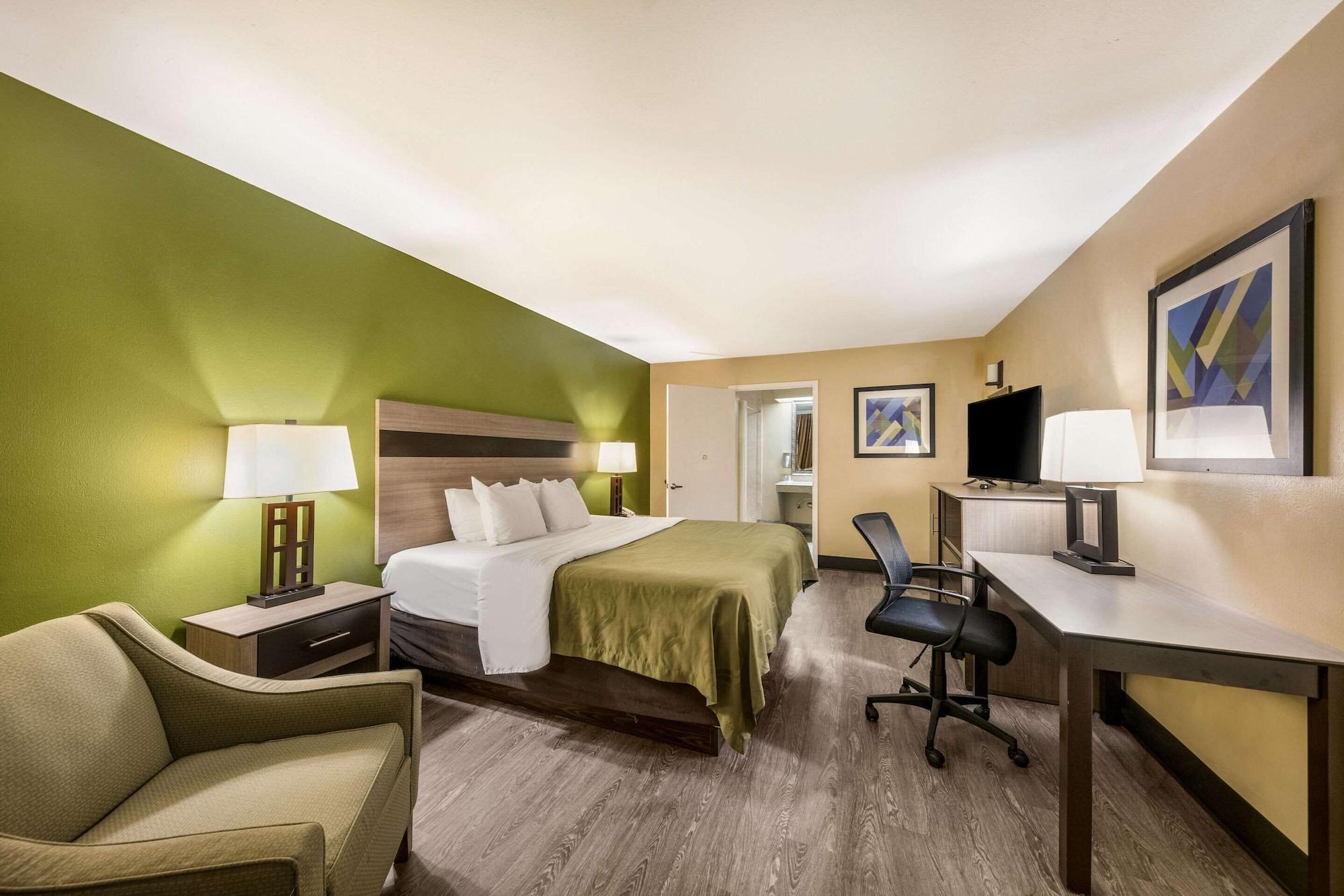 Quality Inn & Suites Garland - East Dallas Εξωτερικό φωτογραφία