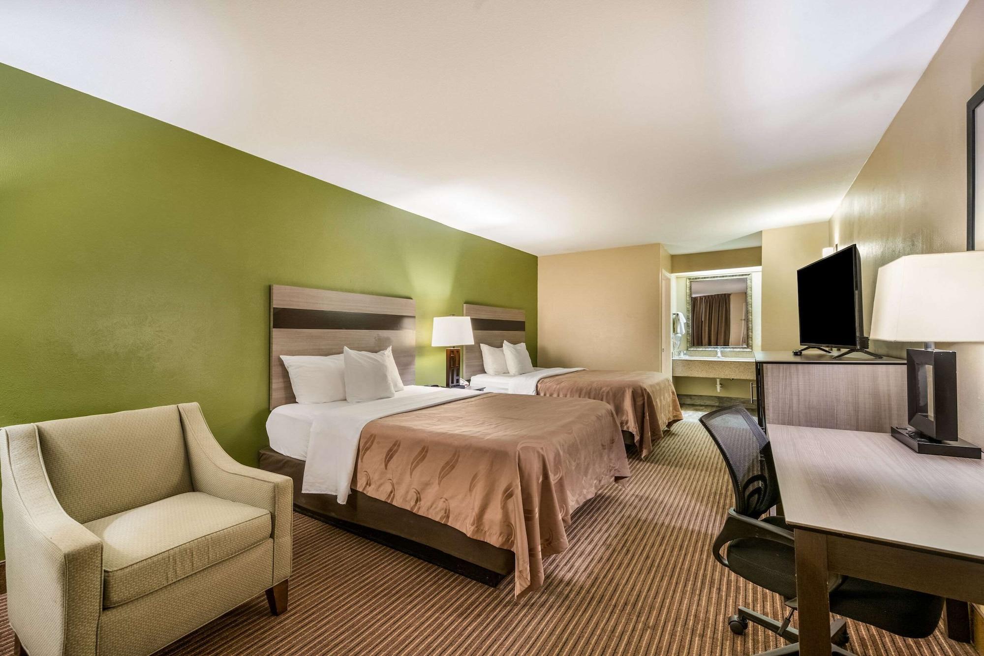 Quality Inn & Suites Garland - East Dallas Εξωτερικό φωτογραφία